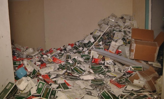 Одесская полиция обнаружила целый склад наркотических препаратов со свободным доступом любого желающего (ФОТО) (фото) - фото 2