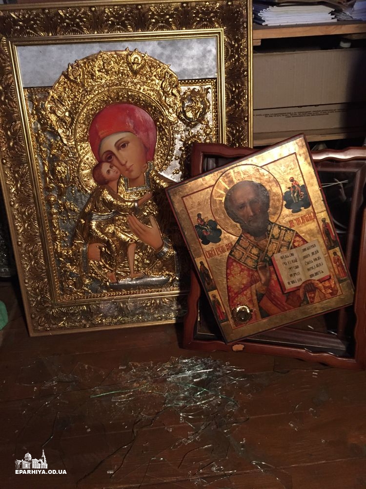 Под Одессой в новогоднюю ночь ограбили церковь (ФОТО) (фото) - фото 1