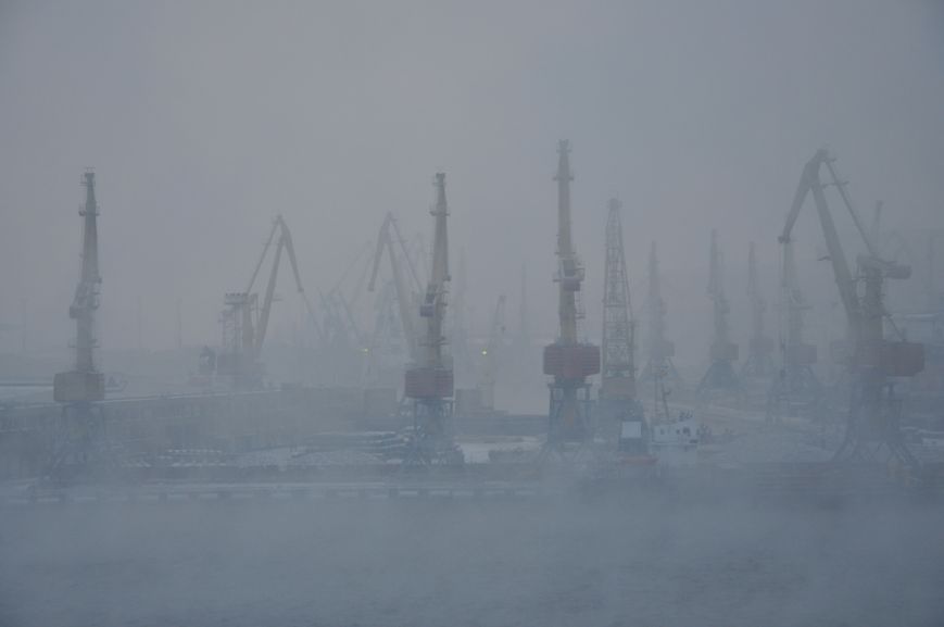 В Одесском порту из-за снегопада не останавливали работу (ФОТО) (фото) - фото 1