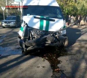 В Одесской области Volkswagen врезался в машину инкассаторов "Ощадбанка"