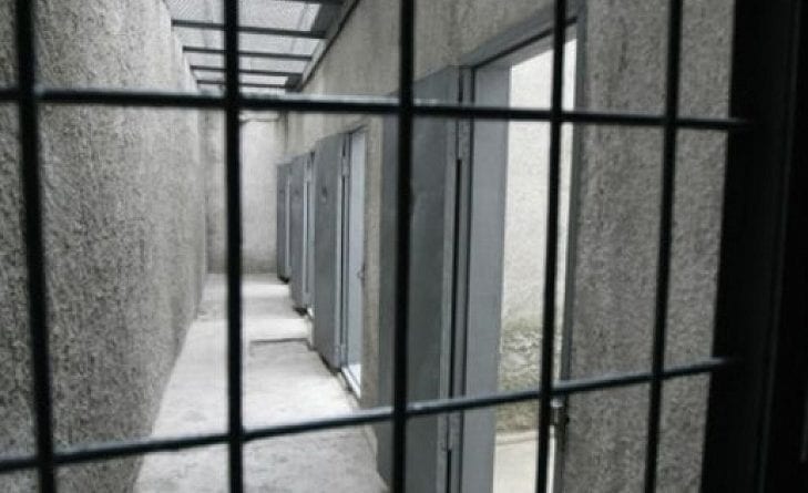В Одесской области суд приговорил инспектора СИЗО к 6 годам: подробности дела