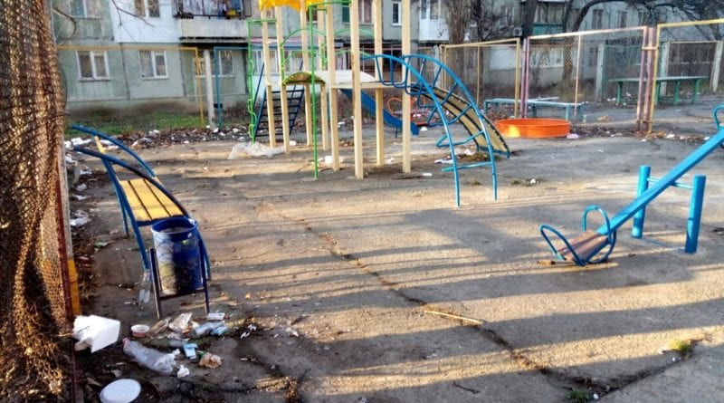 На детской площадке в Одессе