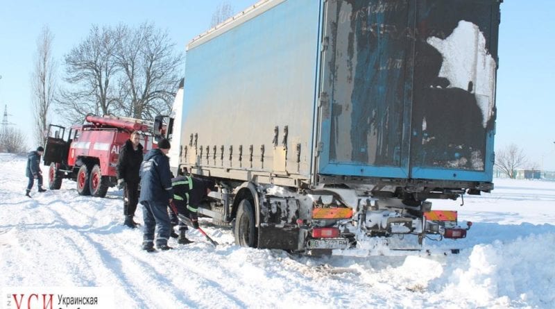 Снежно: в Одесской области требуется помощь спасателей