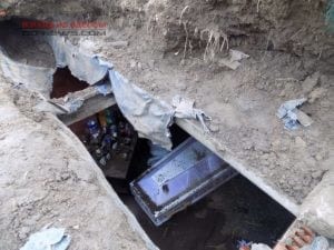 В Одесской обл. неизвестные пытались достать гроб из могилы