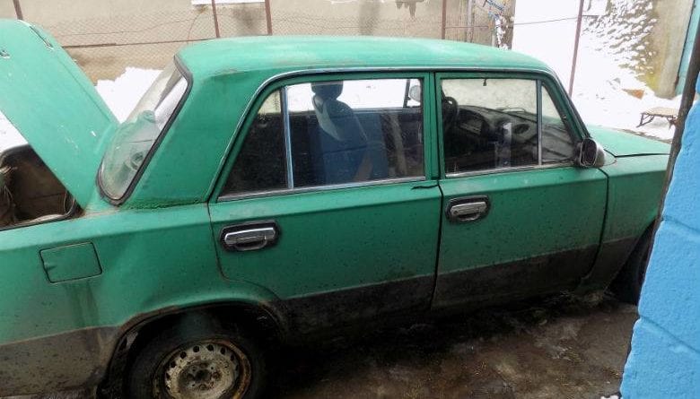 Житель Одесской области открыл стрельбу по автомобилю своего знакомого