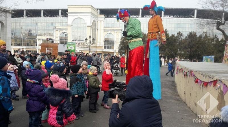 В Одесском центральном парке отпраздновали Масленицу