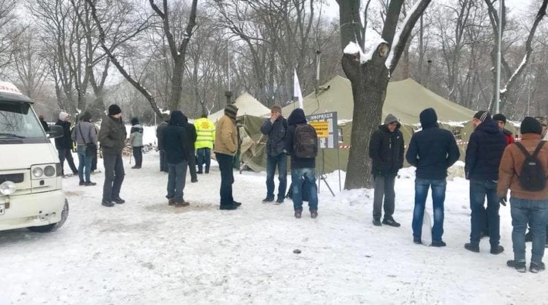 В Одессе пункт обогрева приютил больше 200 человек