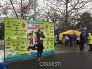 В Одессе спортсмены бежали несмотря на капризы погоды