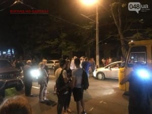 В Одессе жители перекрыли дорогу: что требовали?