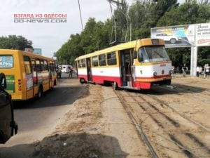 В Одессе ещё один трамвай сошел с рельс