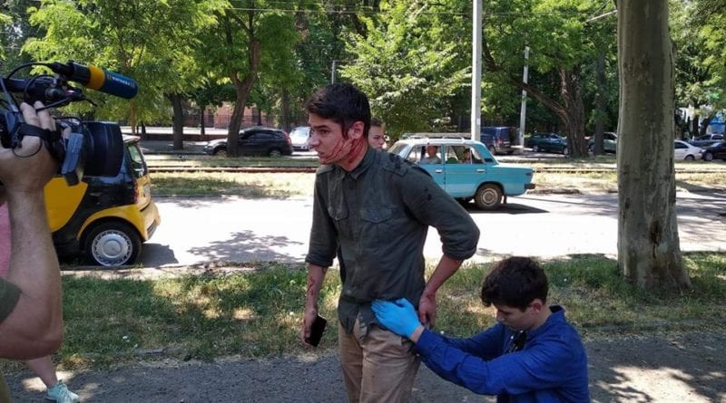 В Одессе нападение на автомайдановца: подробности