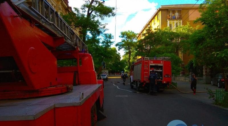 В центре Одессы пожар: горел знаменитый дом