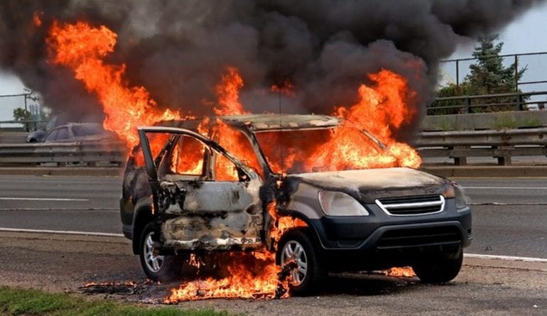 Ночью в Одесской области снова горели машины