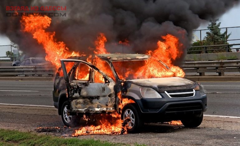 Ночью в Одесской области снова горели машины