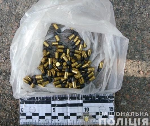 В Одесской области задержан мужчина с пакетом, полным патронов