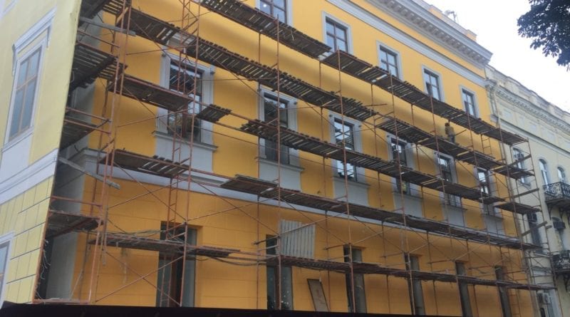 Как проходит реставрация памятника архитектуры в Одессе
