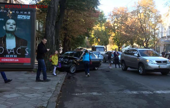 В Одессе из-за авто с еврономерами едва не пострадали люди