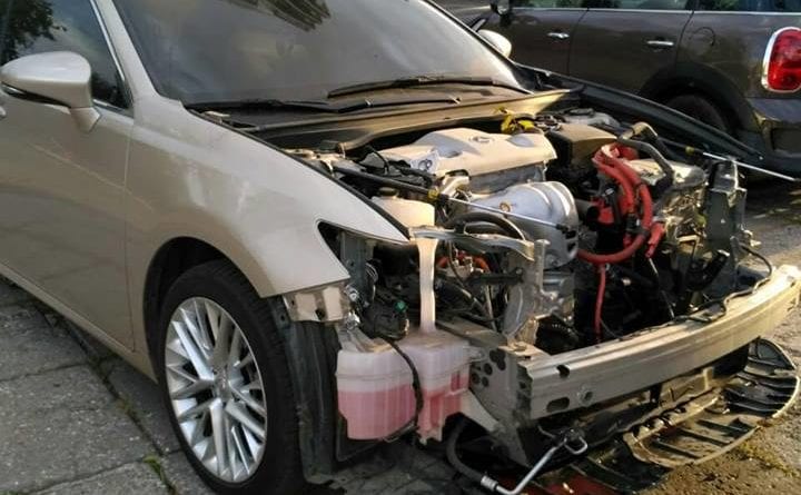 В Одессе владелец обнаружил разобранный Lexus