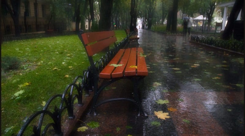 В Одессе прохладно и дождливо, к вечеру ожидаются ухудшения