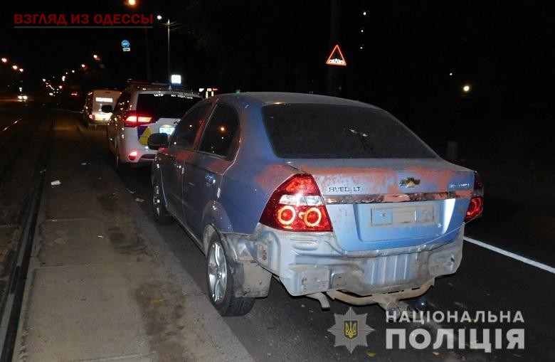 В Киеве арестовали одессита за угон и повреждение авто
