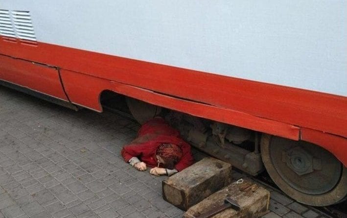 В Одессе на Старосенной площади погибла под трамваем пенсионерка