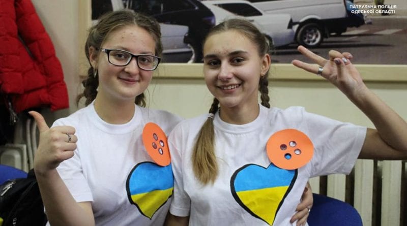 Школьники в Одессе создали социальные ролики против насилия