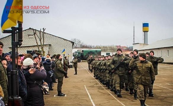 В Одессе военные приняли присягу