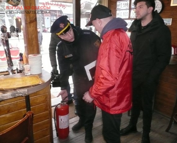 В Одессе проверили ярмарку на пожарную безопасность