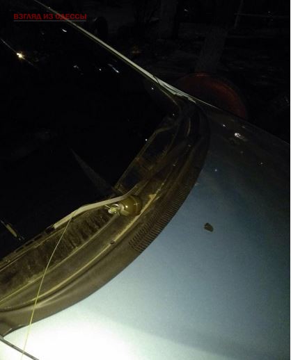 В Одессе автомобилиста напугали муляжом снаряда