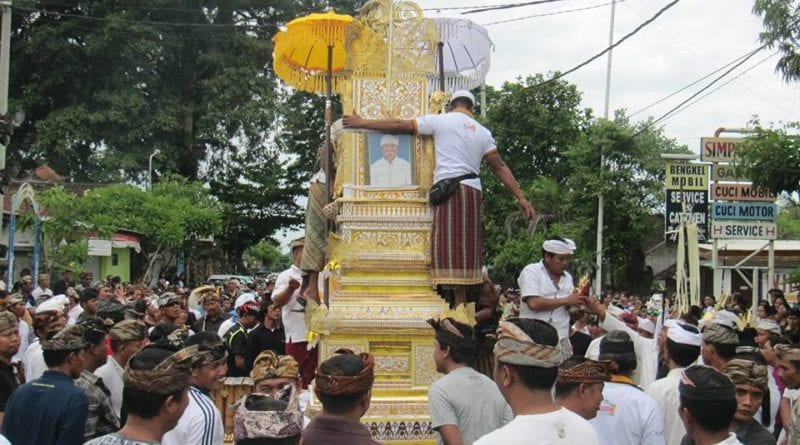 Одесский путешественник рассказал о похоронных обрядах на Бали