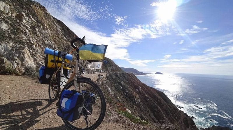 Одесский велопутешественник показал результат своей встречи с океаном в Никарагуа (видео)