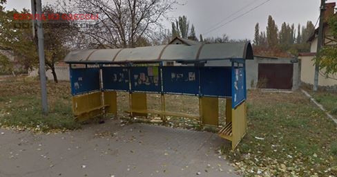 На автобусной остановке в Одессе найдено тело мужчины
