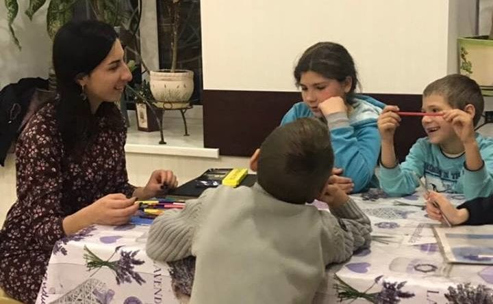 Одесские волонтеры учат детей английскому языку совершенно бесплатно
