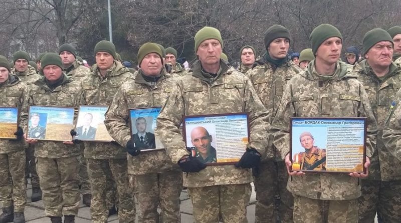 В Одессе прошли бойцы АТО в память о погибших побратимах