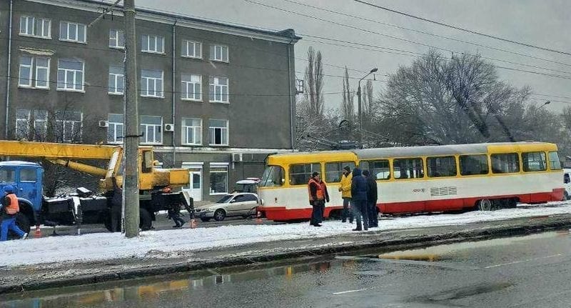 В Одессе из-за непогоды общественный транспорт сбился с маршрута
