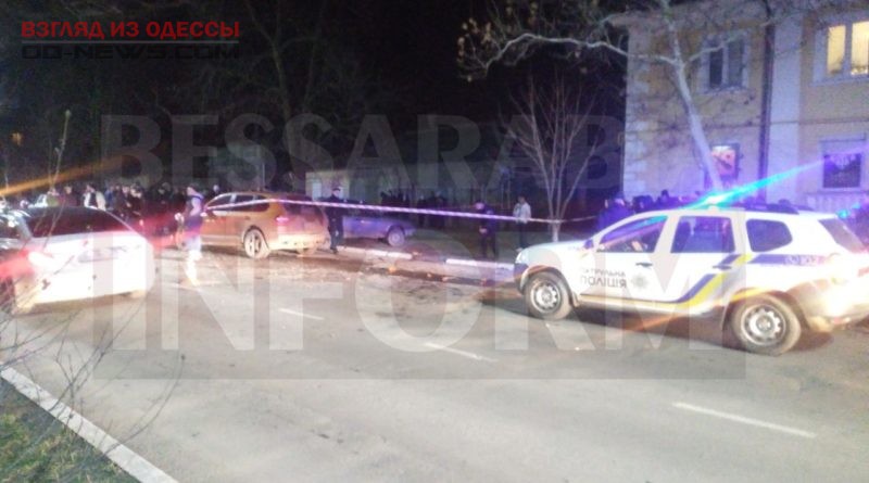 Под Одессой автогонщик устроил масштабную аварию