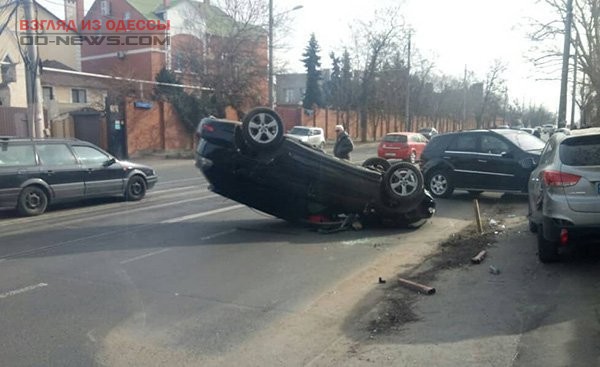 В ходе аварии пострадала водитель Lexus
