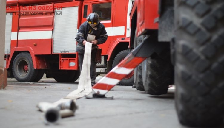 В Одессе простынь-грелка стала причиной эвакуации жильцов