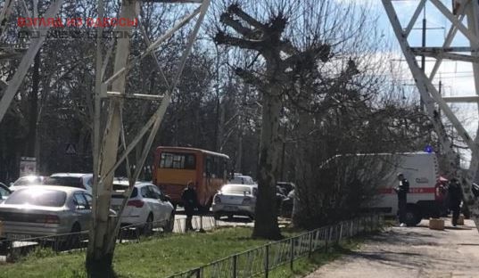 В Одессе средь бела дня открыли стрельбу по автомобилю
