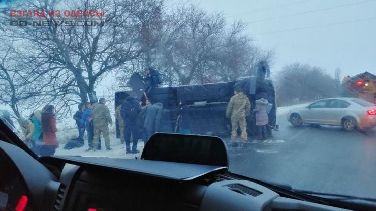 Полиция разыскивает пассажиров с автобуса "Херсон - Одесса"