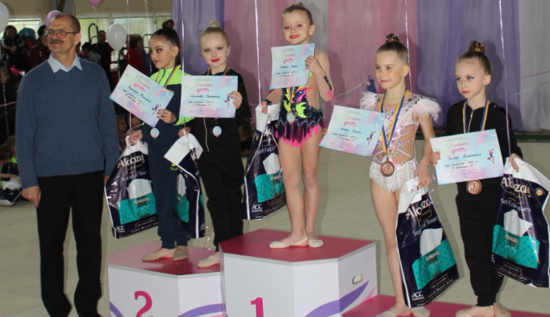 В Одесской области начался турнир по художественной гимнастике