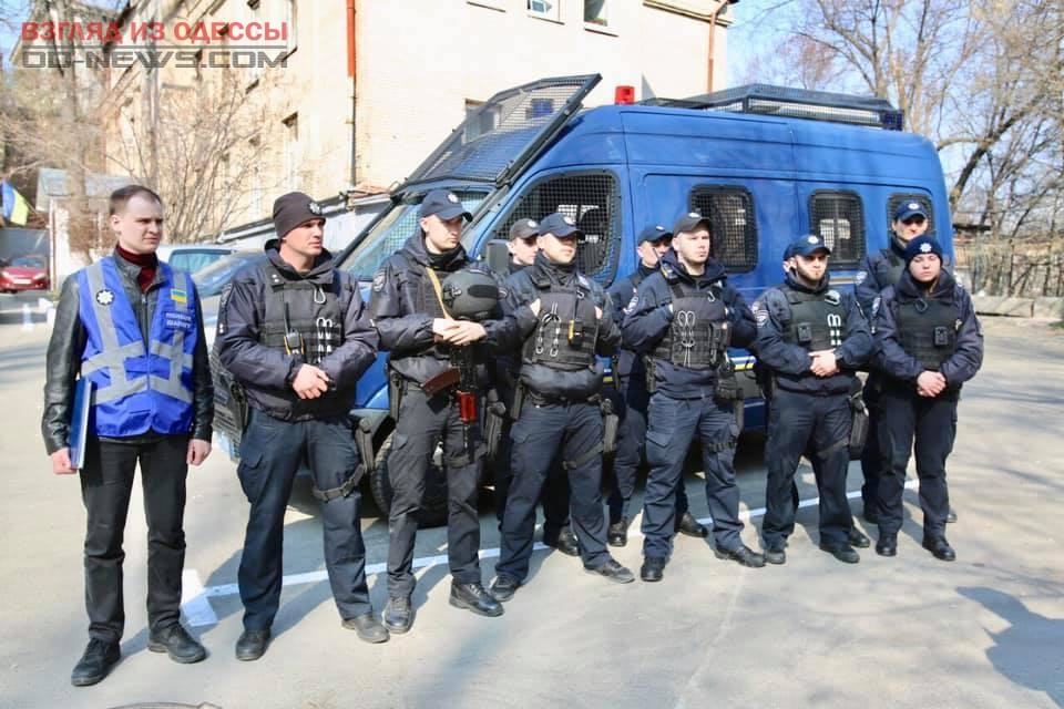 Одесские правоохранители вышли на усиленное дежурство