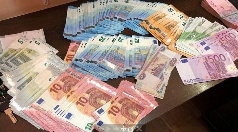 В Одессе обнаружен центр конвертации валют, с 20-миллионным оборотом в месяц