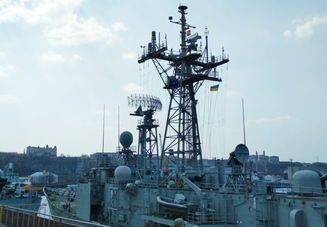 В Одессе провели увлекательные экскурсии по фрегатам НАТО