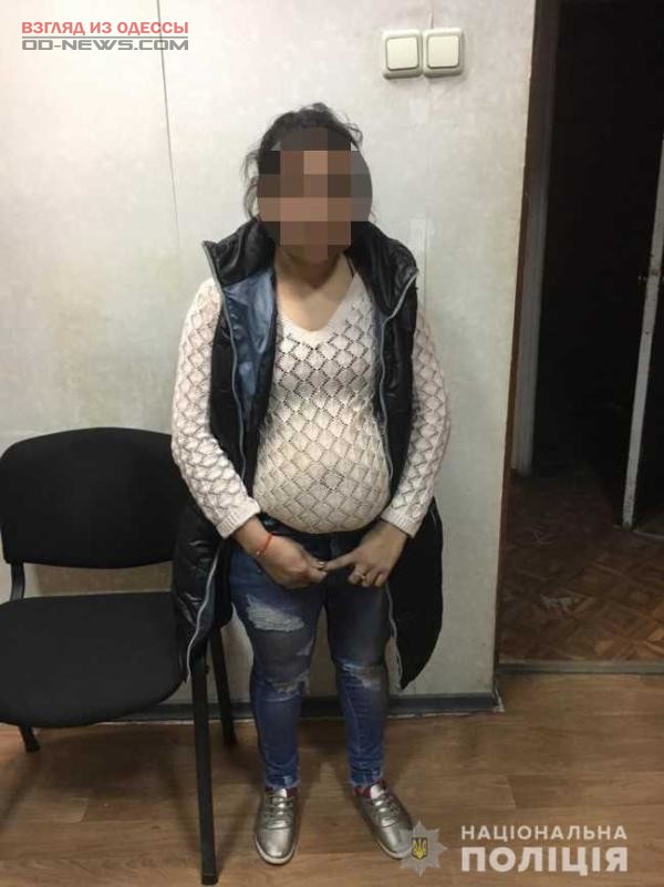 В Одессе на Юморине беременная мошенница решила подзаработать