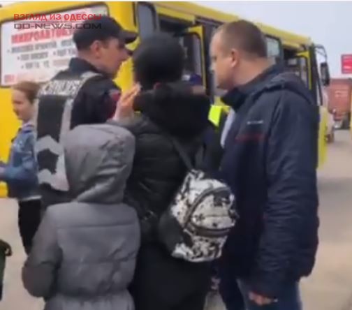 В Одессе между пассажирами маршрутного такси произошла драка