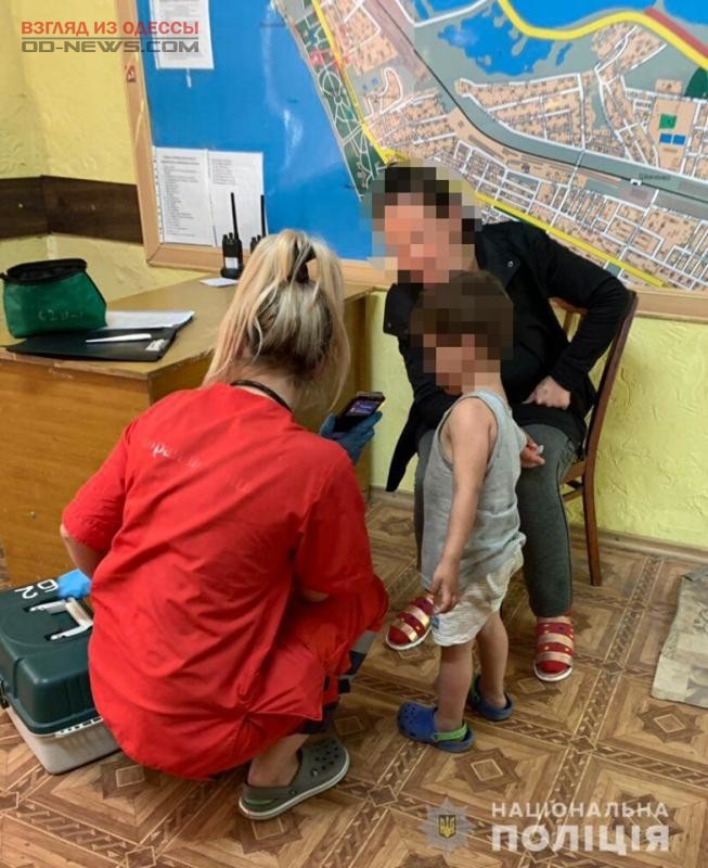 В Одессе правоохранители обнаружили малышку, проживающую в парке