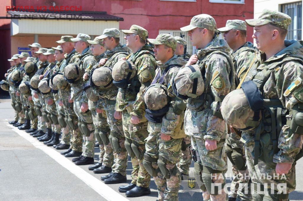 Одесских правоохранителей отправили в зону ООС