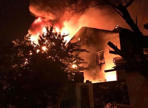 Под Одессой произошел масштабный пожар на складах