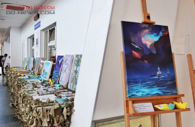 На морвокзале в Одессе проходят выставки, посвященные военнопленным морякам